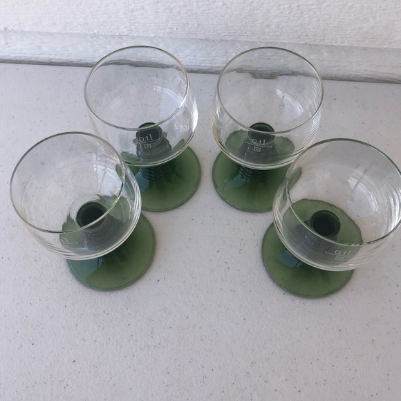 Vintage Green Beehive Wine Goblets Set of 4 - Picture 3 of 9